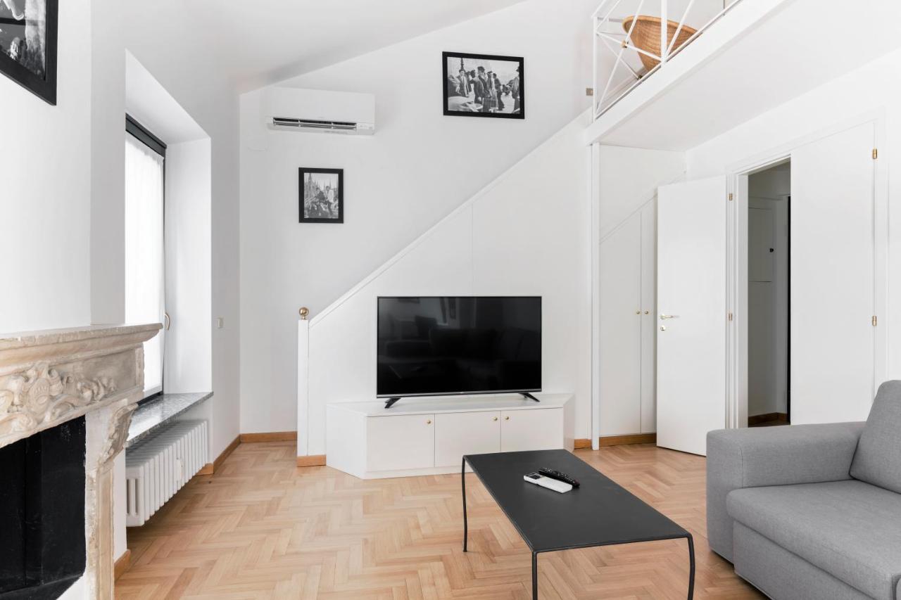 Living Brera, A Unique Experience - Vicolo Fiori Appartement Milaan Buitenkant foto